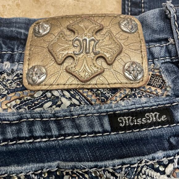 Y2K Miss Me 30 Bootcut Bling Jeans | Embroidered Rhinestone Pockets, Western - Picture 6 of 13